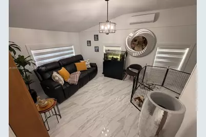 315 W 62nd St, Hialeah, FL 33012 - Photo 15