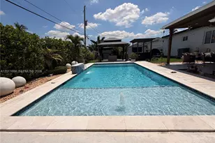 315 W 62nd St, Hialeah, FL 33012 - Photo 7