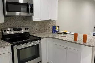 7761 NW 42nd Pl, Coral Springs, FL 33065 - Photo 9