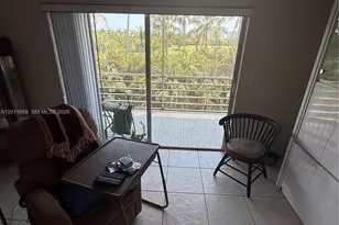 700 NE 14th Ave, Hallandale Beach, FL 33009 - Photo 7