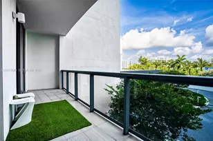 3300 NE 188th St, Aventura, FL 33180 - Photo 19