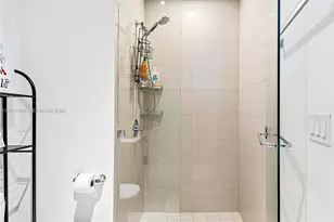 3300 NE 188th St, Aventura, FL 33180 - Photo 35