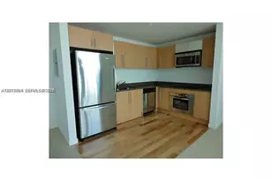 300 S Biscayne Blvd, Miami, FL 33131 - Photo 3
