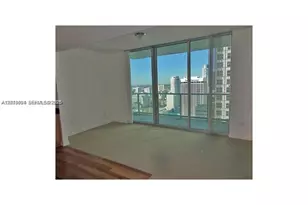300 S Biscayne Blvd, Miami, FL 33131 - Photo 7