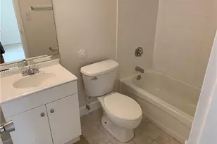 4920 NW 79th Ave, Doral, FL 33166 - Photo 11