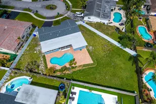 510 NW 97th Terrace, Pembroke Pines, FL 33024 - Photo 37