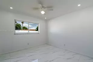 510 NW 97th Terrace, Pembroke Pines, FL 33024 - Photo 27