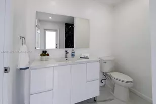 510 NW 97th Terrace, Pembroke Pines, FL 33024 - Photo 19