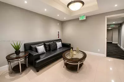 111 E Flagler St #705, Miami, FL 33131 - Photo 11