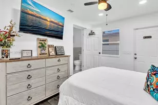 100 NW 8th Ave, Hallandale Beach, FL 33009 - Photo 35