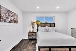 100 NW 8th Ave, Hallandale Beach, FL 33009 - Photo 41