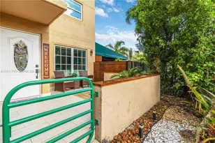 11880 SW 19th Ln, Miami, FL 33175 - Photo 3