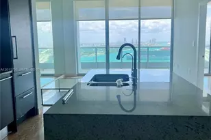 900 Biscayne Blvd, Miami, FL 33132 - Photo 5