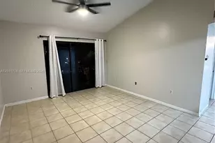 7160 NW 179th St, Hialeah, FL 33015 - Photo 3