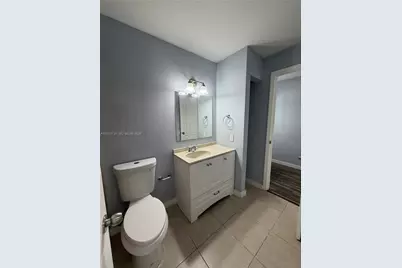 1306O0 Vista Isles Drive #221, Sunrise, FL 33325 - Photo 11