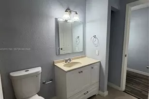 1306O0 Vista Isles Dr, Sunrise, FL 33325 - Photo 11