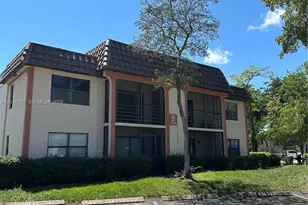 871 NE 207th Terrace, Miami, FL 33179 - Photo 39