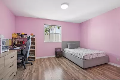2949 SW 18th Ter, Fort Lauderdale, FL 33315 - Photo 17