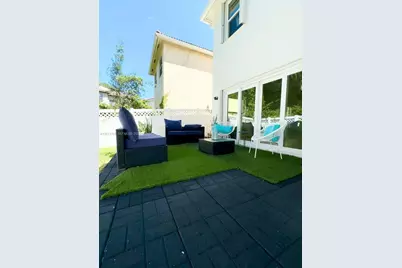1113 NW 97th Dr, Coral Springs, FL 33071 - Photo 23