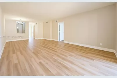 333 NW 17th Ct #203B, Fort Lauderdale, FL 33311 - Photo 3