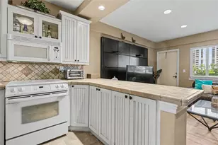 1801 S Surf Rd, Hollywood, FL 33019 - Photo 21