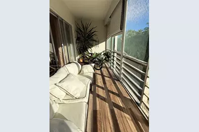 500 NE 14th Ave #302, Hallandale Beach, FL 33009 - Photo 7