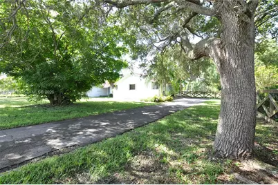 16760 SW 280th St, Homestead, FL 33031 - Photo 3