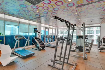 31 SE 6th St #805, Miami, FL 33131 - Photo 33