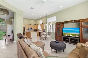 980 SW 171st Terrace, Pembroke Pines, FL 33027 - Photo 13