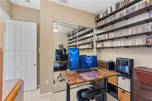 980 SW 171st Terrace, Pembroke Pines, FL 33027 - Photo 25