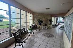 1481 NE Miami Gardens Dr, Miami, FL 33179 - Photo 19