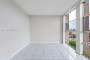 2101 Atlantic Shores Blvd, Hallandale Beach, FL 33009 - Photo 11