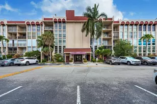 2101 Atlantic Shores Blvd, Hallandale Beach, FL 33009 - Photo 3