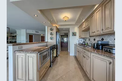 2000 Island Blvd #2503, Aventura, FL 33160 - Photo 15