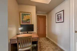2000 Island Blvd, Aventura, FL 33160 - Photo 25