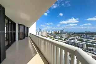 2000 Island Blvd, Aventura, FL 33160 - Photo 41