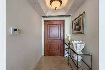2000 Island Blvd #2503, Aventura, FL 33160 - Photo 3