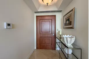 2000 Island Blvd, Aventura, FL 33160 - Photo 3