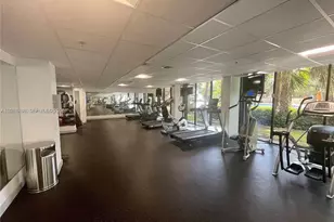 540 Brickell Key Dr, Miami, FL 33131 - Photo 13