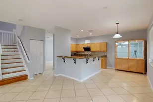 624 Bald Cypress Rd, Weston, FL 33327 - Photo 3