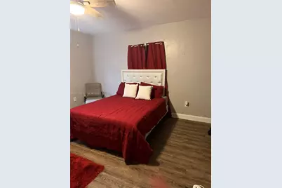 1190 NW 50th St, Miami, FL 33127 - Photo 9
