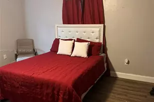 1190 NW 50th St, Miami, FL 33127 - Photo 9