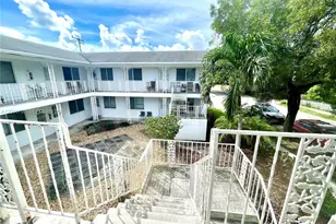 601 S 19th Ave, Hollywood, FL 33020 - Photo 3