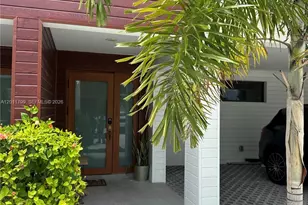 958 NW 10th St, Florida City, FL 33034 - Photo 3
