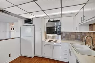 1811 Jefferson St, Hollywood, FL 33020 - Photo 9