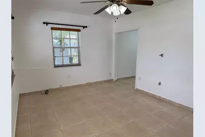 155 Nahkoda Dr, Miami Springs, FL 33166 - Photo 5