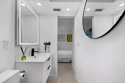345 Ocean Dr #326, Miami Beach, FL 33139 - Photo 13