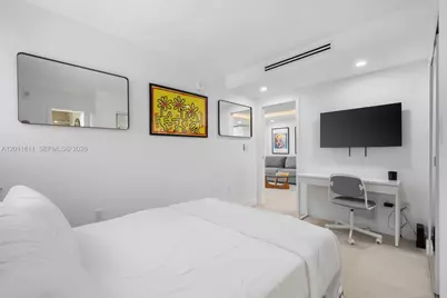 345 Ocean Dr #326, Miami Beach, FL 33139 - Photo 11