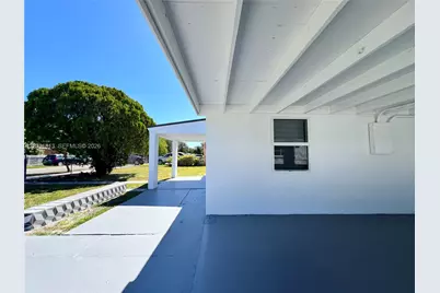 2370 NW 96th St, Miami, FL 33147 - Photo 23