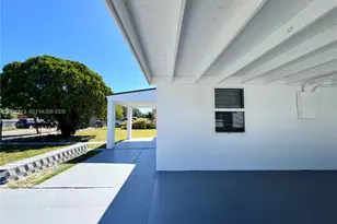 2370 NW 96th St, Miami, FL 33147 - Photo 23